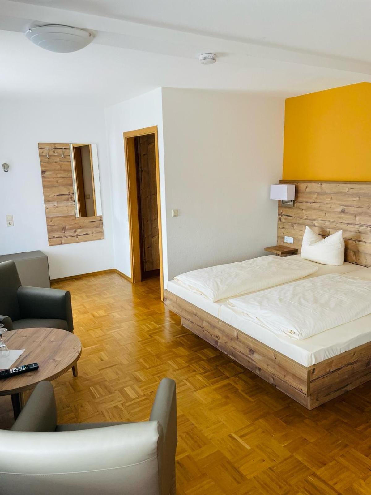 Hotel Traube Loßburg Εξωτερικό φωτογραφία